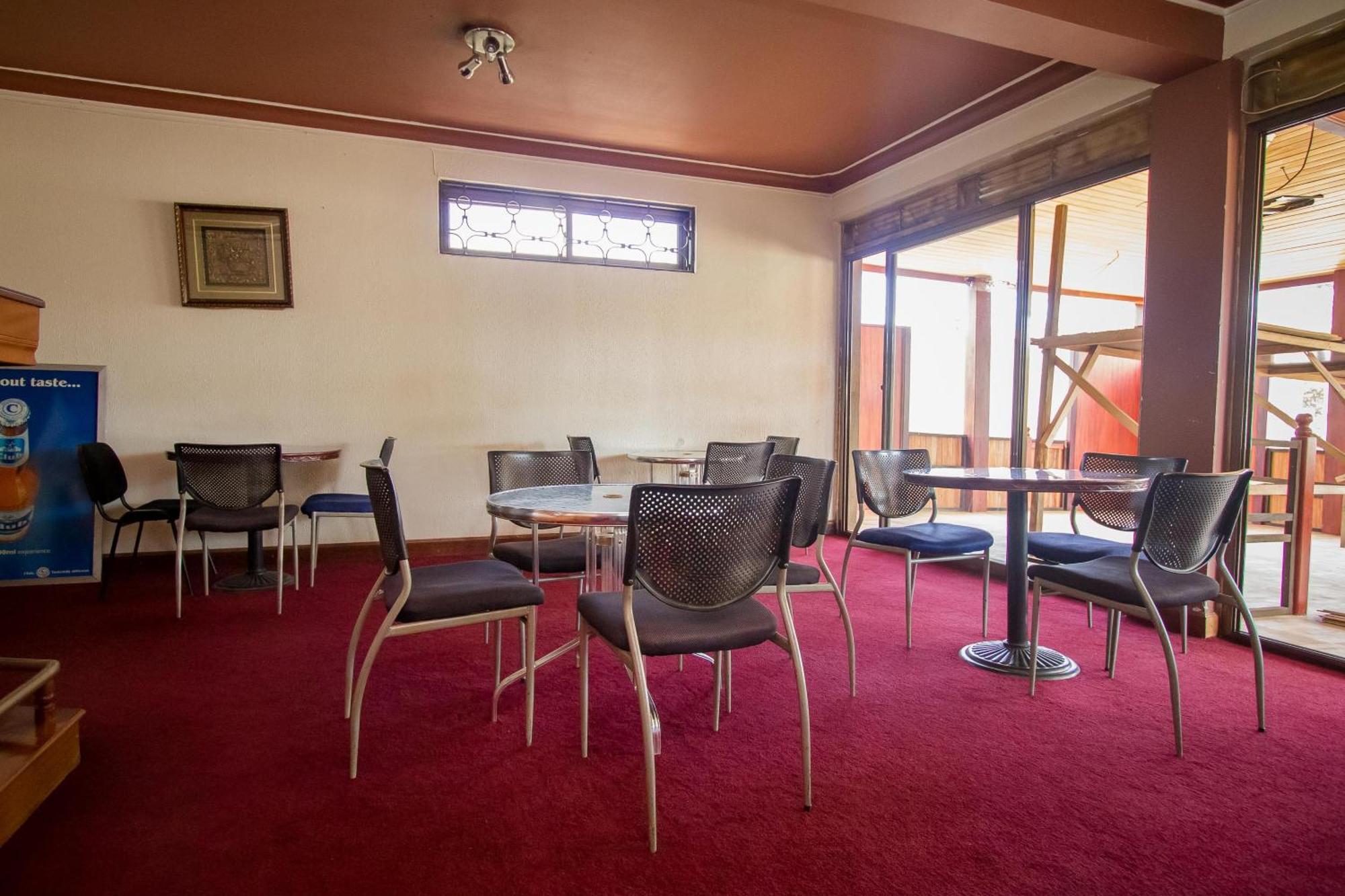 Alfa Hotel Munyonyo Kampala Exterior photo