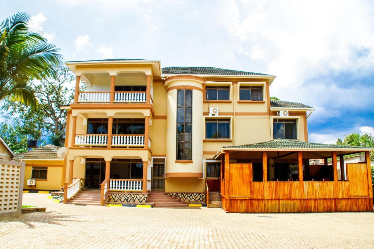 Alfa Hotel Munyonyo Kampala Exterior photo